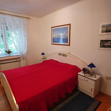 Appartment Punat Bagian luar foto