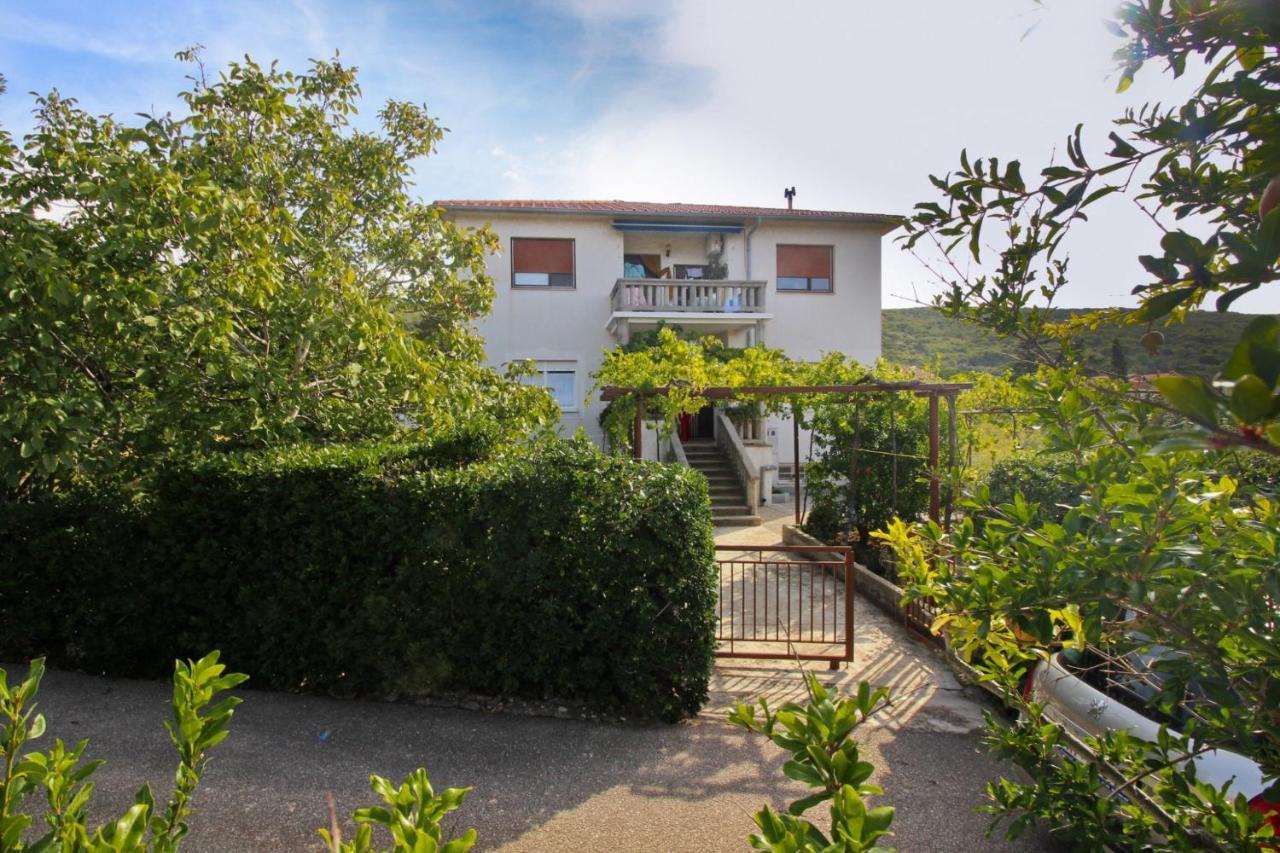 Appartment Punat Bagian luar foto