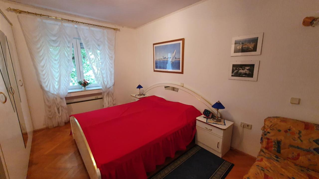 Appartment Punat Bagian luar foto